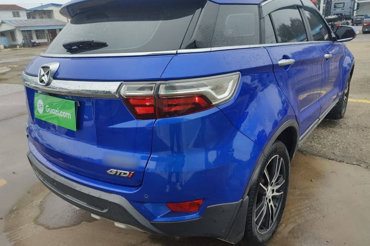 Used JMC Yusheng S330 2016 1.5L GTDi Automatic Two-Wheel Drive Flagship Edition Rear Right 45 Deg