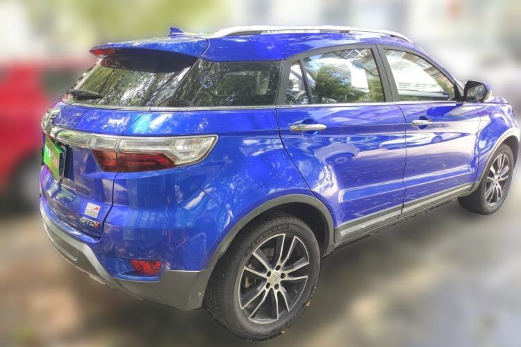 Used JMC Yusheng S330 2016 1.5L GTDi Automatic Two-Wheel Drive Flagship Edition Rear Right 45 Deg