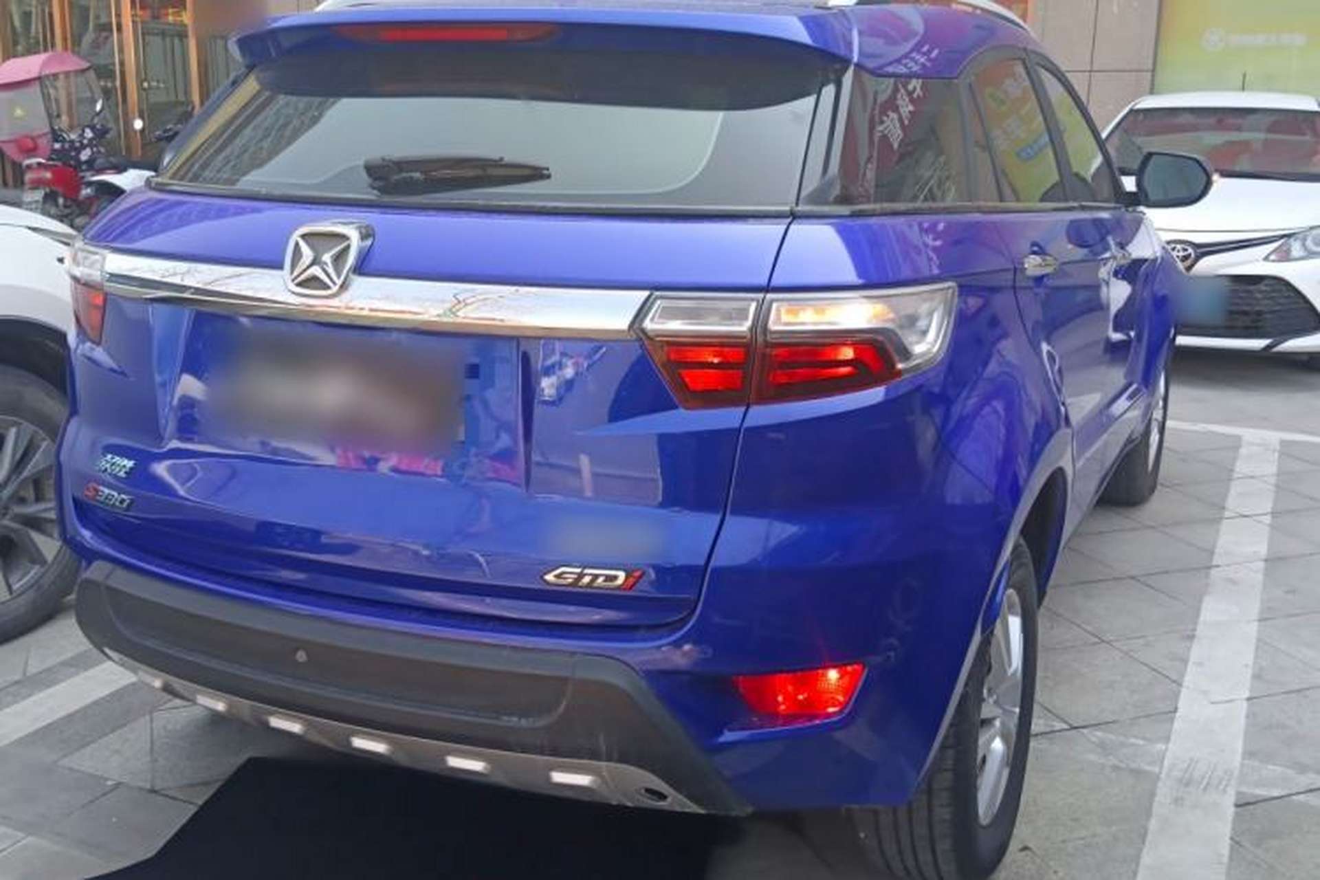 Used JMC Yusheng S330 2016 1.5L GTDi Automatic Two-Wheel Drive Comfort Edition Rear Right 45 Deg