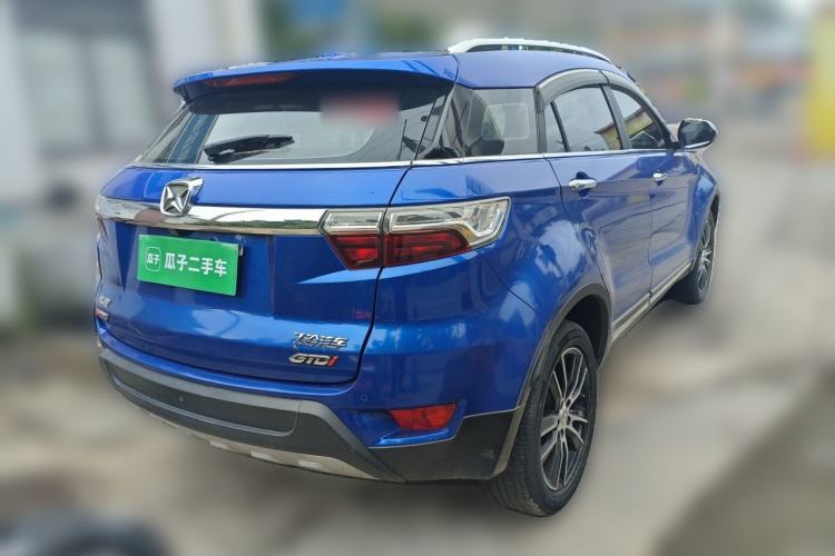 Used JMC Yusheng S330 2016 1.5L GTDi Automatic Two-Wheel Drive Flagship Edition Rear Right 45 Deg