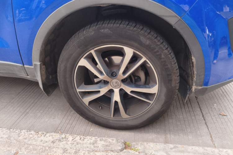 Used JMC Yusheng S330 2016 1.5L GTDi Automatic Two-Wheel Drive Prestige Edition Right Front Wheel Hub