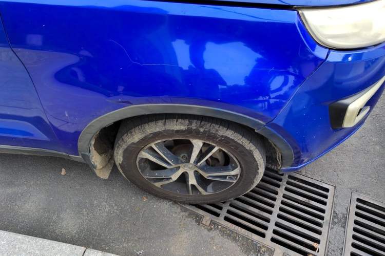 Used JMC Yusheng S330 2016 1.5L GTDi Automatic Two-Wheel Drive Prestige Edition Right Front Wheel Hub
