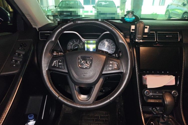 Used JMC Yusheng S330 2016 1.5L GTDi Automatic Two-Wheel Drive Fashion Edition Steering Wheel
