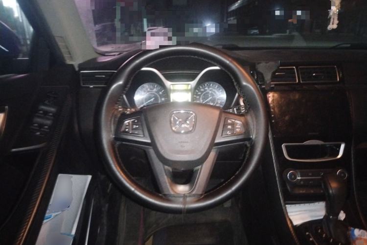 Used JMC Yusheng S330 2016 1.5L GTDi Automatic Two-Wheel Drive Prestige Edition Steering Wheel