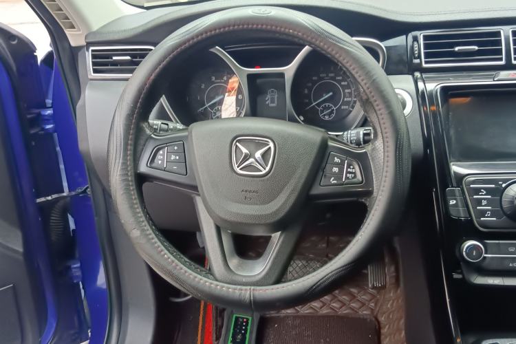 Used JMC Yusheng S330 2016 1.5L GTDi Automatic Two-Wheel Drive Comfort Edition Steering Wheel