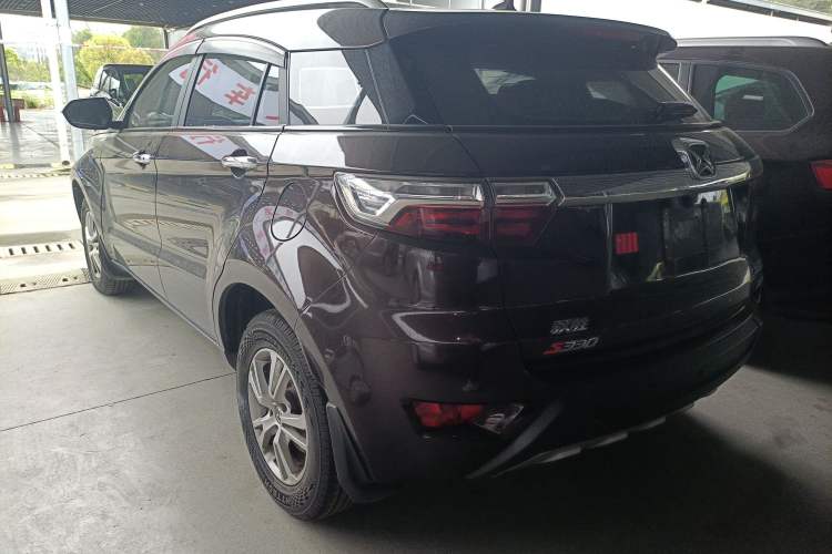 Used JMC Yusheng S330 2016 1.5L GTDi Automatic Two-Wheel Drive Comfort Edition Exterior 2