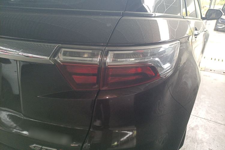 Used JMC Yusheng S330 2016 1.5L GTDi Automatic Two-Wheel Drive Comfort Edition Exterior 3