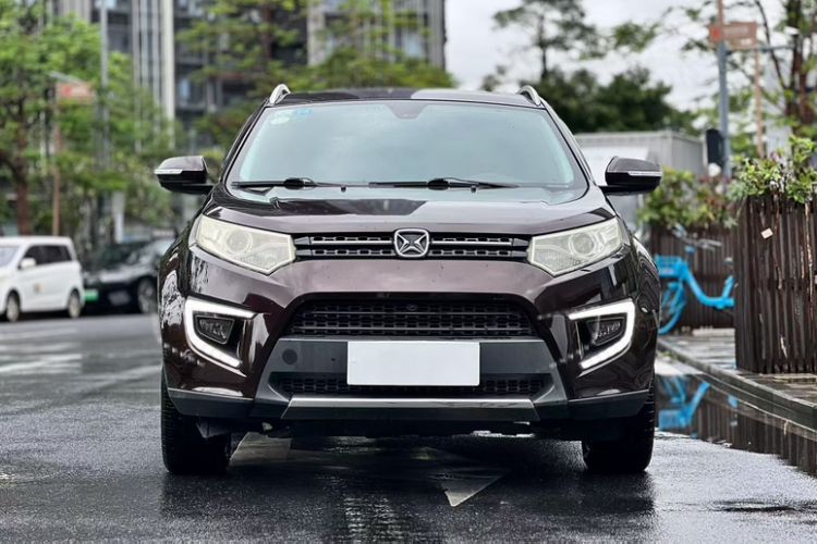 Used JMC Yusheng S330 2016 1.5L GTDi Automatic Two-Wheel Drive Prestige Edition Exterior 4