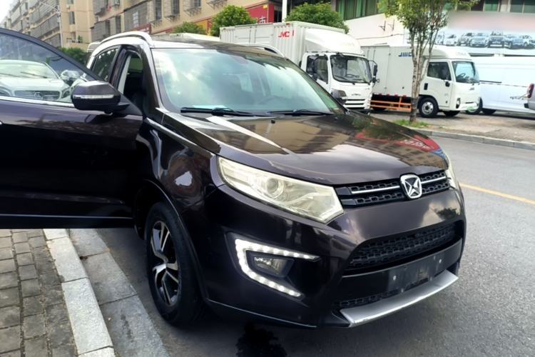 Used JMC Yusheng S330 2016 1.5L GTDi Automatic Two-Wheel Drive Prestige Edition Front Right 45 Deg