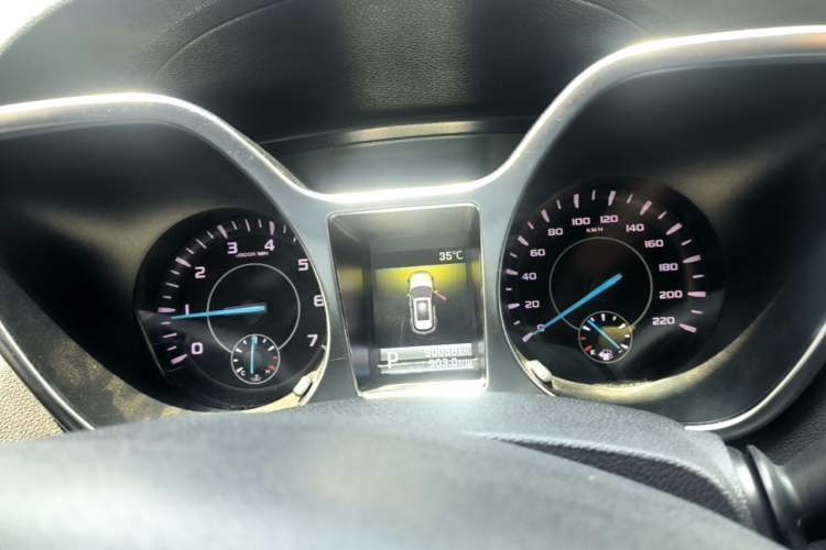 Used JMC Yusheng S330 2016 1.5L GTDi Automatic Two-Wheel Drive Prestige Edition Instrument Cluster