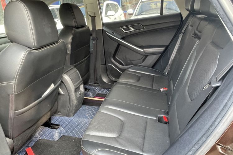 Used JMC Yusheng S330 2016 1.5L GTDi Automatic Two-Wheel Drive Comfort Edition Interior 1