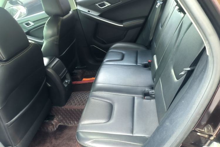 Used JMC Yusheng S330 2016 1.5L GTDi Automatic Two-Wheel Drive Prestige Edition Left Rear Seat