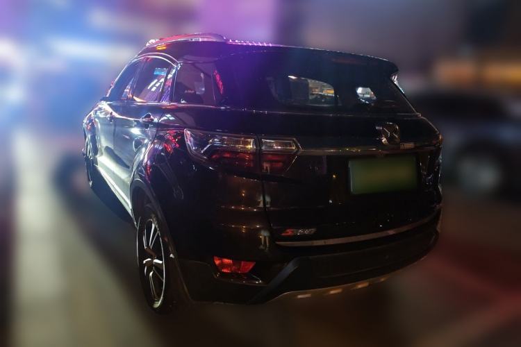 Used JMC Yusheng S330 2016 1.5L GTDi Automatic Two-Wheel Drive Prestige Edition Rear Left 45 Deg