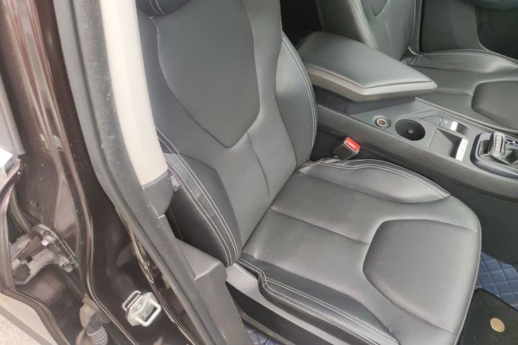 Used JMC Yusheng S330 2016 1.5L GTDi Automatic Two-Wheel Drive Prestige Edition Right Front Seat