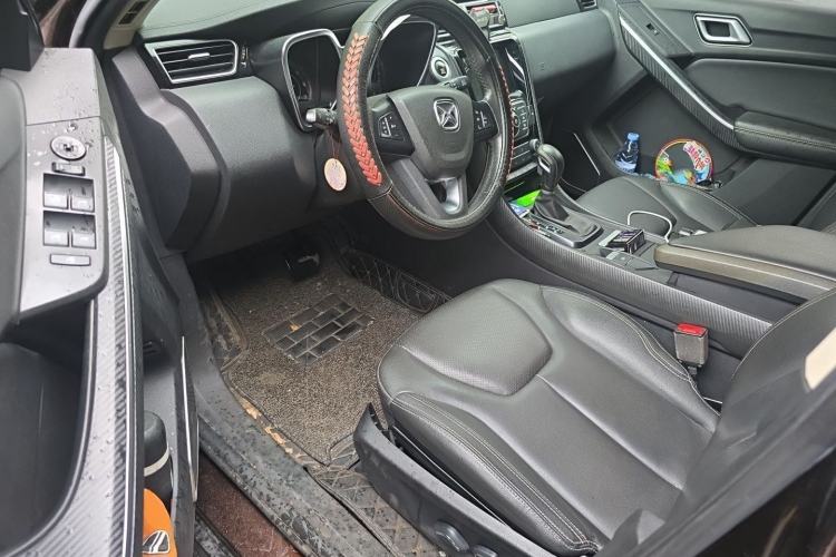 Used JMC Yusheng S330 2016 1.5L GTDi Automatic Two-Wheel Drive Prestige Edition Driver Seat