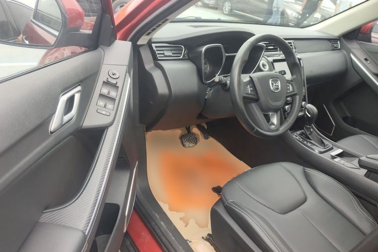 Used JMC Yusheng S330 2016 1.5L GTDi Automatic Two-Wheel Drive Prestige Edition Driver Seat