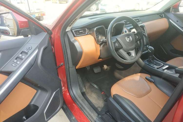 Used JMC Yusheng S330 2016 1.5L GTDi Automatic Two-Wheel Drive Prestige Edition Driver Seat