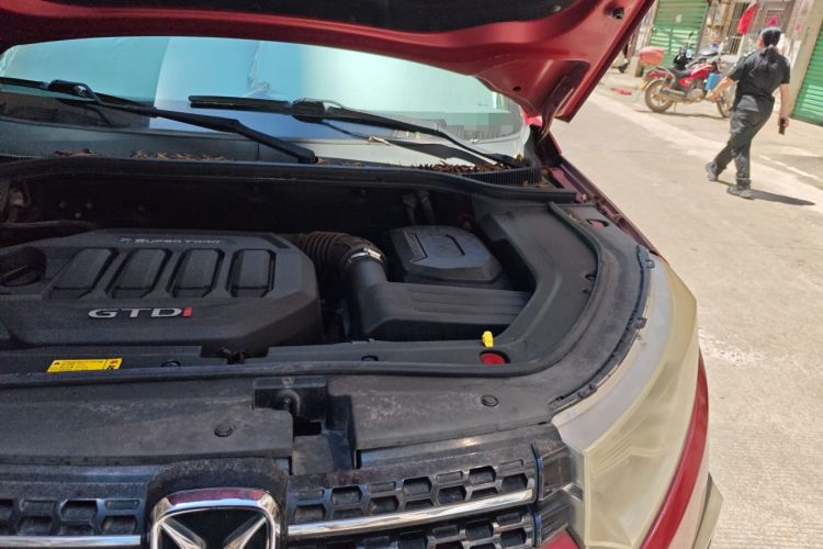 Used JMC Yusheng S330 2016 1.5L GTDi Automatic Two-Wheel Drive Flagship Edition Engine Bay Left