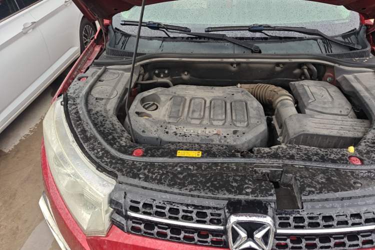 Used JMC Yusheng S330 2016 1.5L GTDi Automatic All-Wheel-Drive Flagship Edition Engine Bay Right