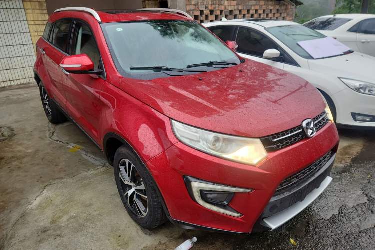 Used JMC Yusheng S330 2016 1.5L GTDi Automatic Two-Wheel Drive Fashion Edition Exterior 2