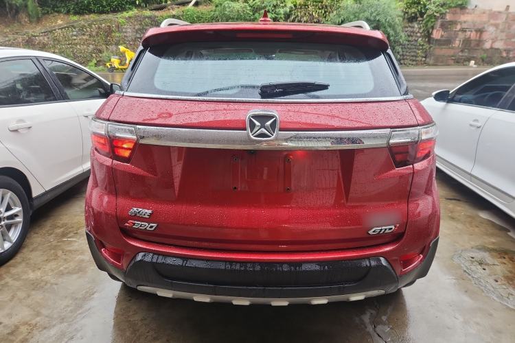 Used JMC Yusheng S330 2016 1.5L GTDi Automatic Two-Wheel Drive Fashion Edition Exterior 4