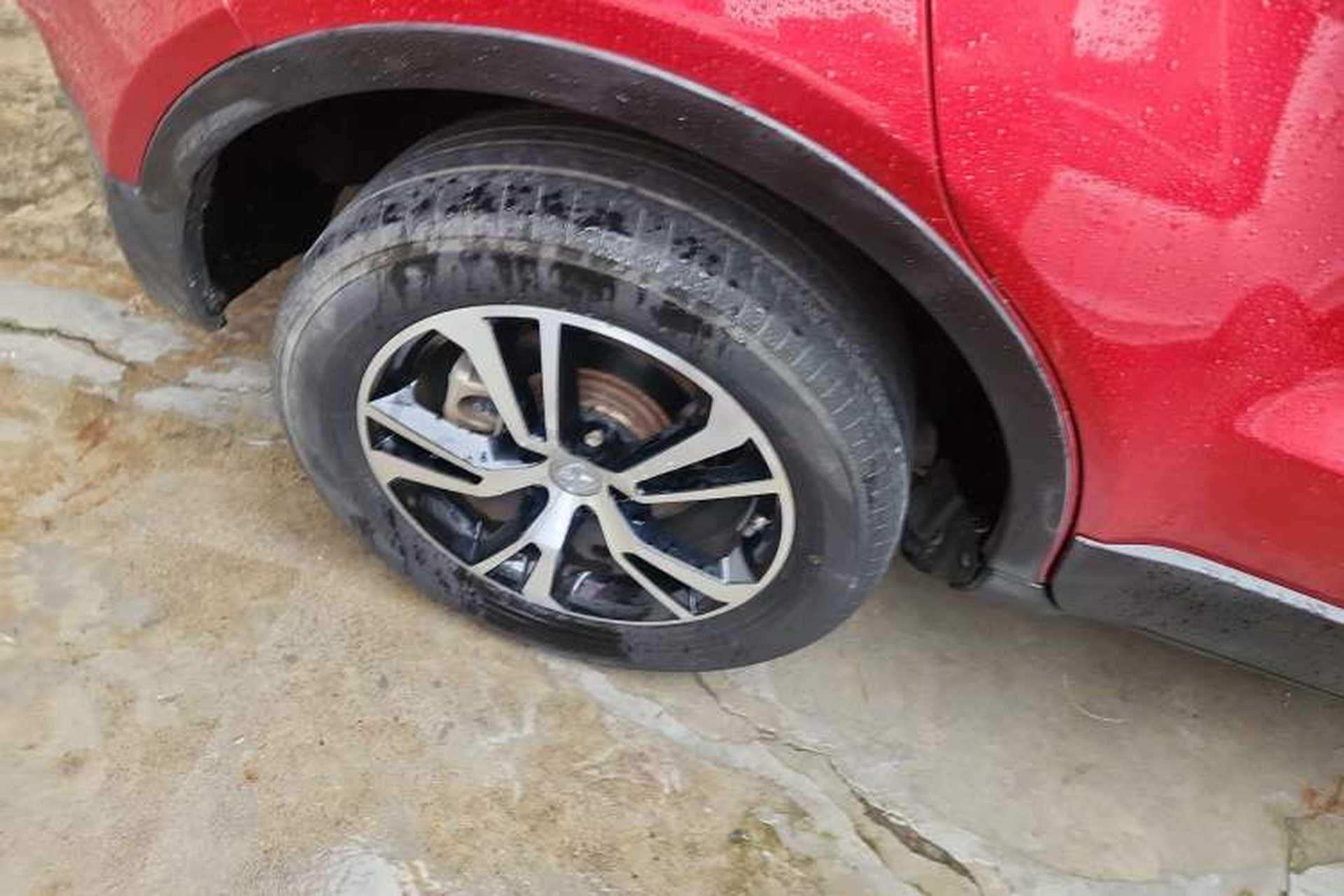 Used JMC Yusheng S330 2016 1.5L GTDi Automatic Two-Wheel Drive Fashion Edition Exterior 8
