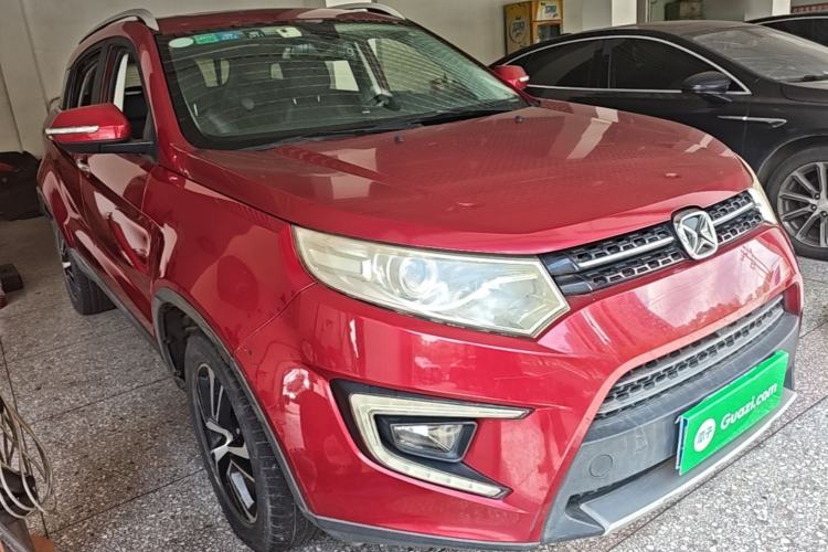 Used JMC Yusheng S330 2016 1.5L GTDi Automatic Two-Wheel Drive Prestige Edition Front Right 45 Deg