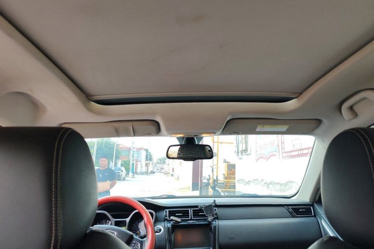 Used JMC Yusheng S330 2016 1.5L GTDi Automatic Two-Wheel Drive Prestige Edition Headliner