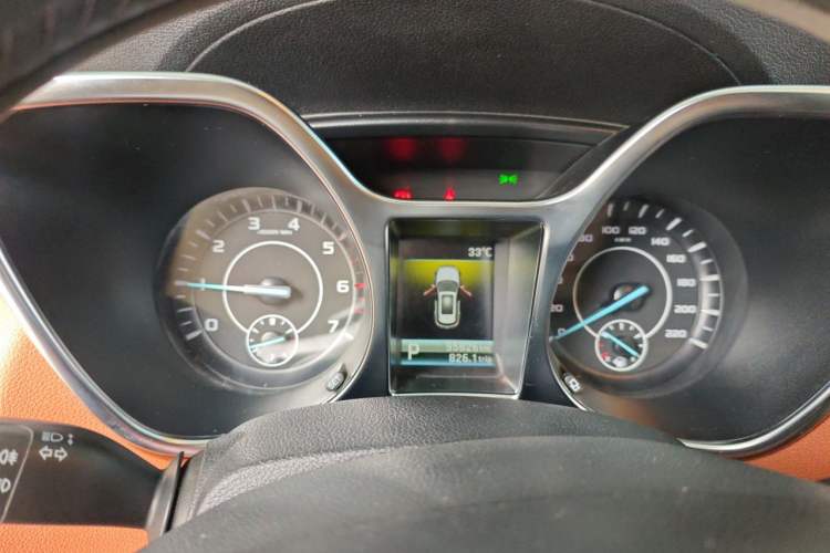 Used JMC Yusheng S330 2016 1.5L GTDi Automatic Two-Wheel Drive Prestige Edition Instrument Cluster