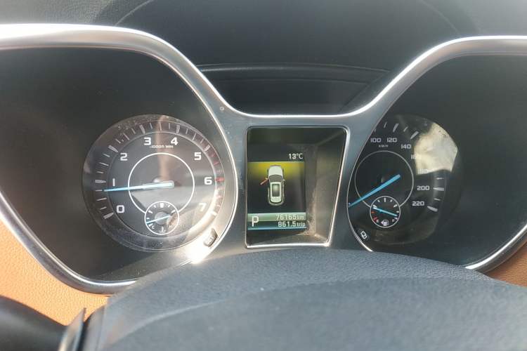 Used JMC Yusheng S330 2016 1.5L GTDi Automatic Two-Wheel Drive Prestige Edition Instrument Cluster