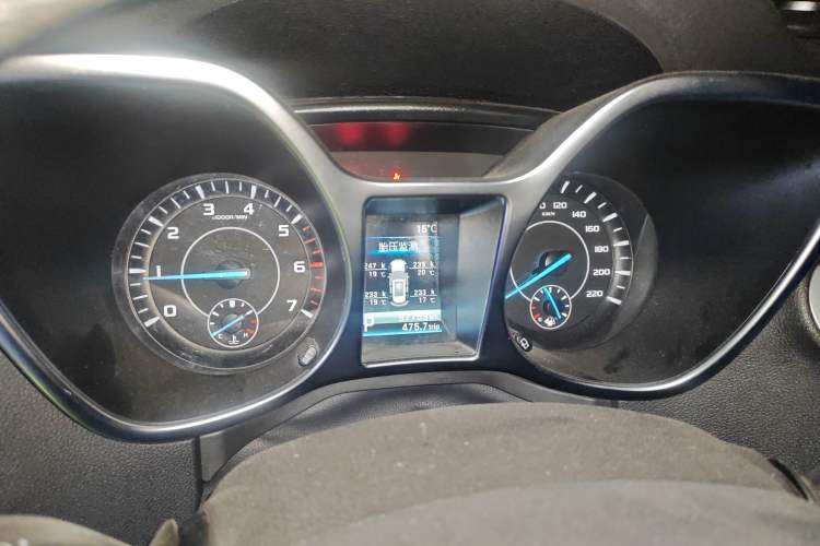Used JMC Yusheng S330 2016 1.5L GTDi Automatic Two-Wheel Drive Fashion Edition Instrument Cluster