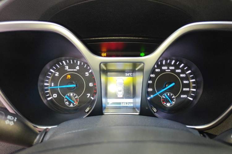 Used JMC Yusheng S330 2016 1.5L GTDi Automatic Two-Wheel Drive Prestige Edition Instrument Cluster