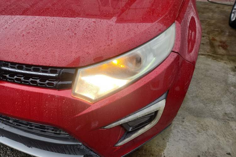 Used JMC Yusheng S330 2016 1.5L GTDi Automatic Two-Wheel Drive Fashion Edition Left Front Headlight