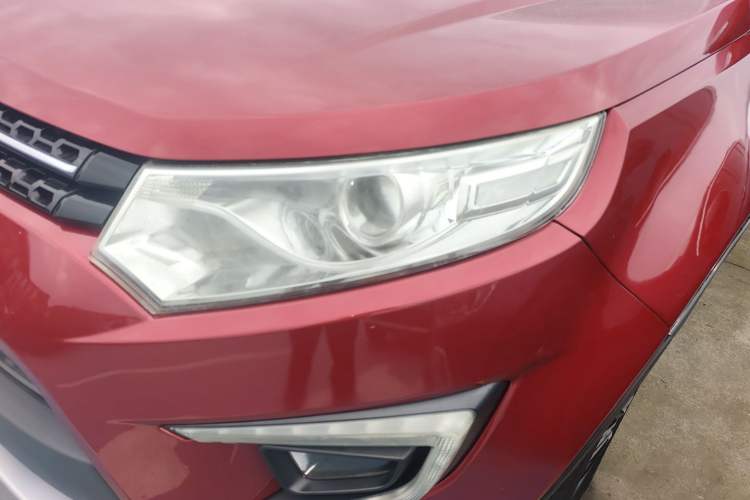 Used JMC Yusheng S330 2016 1.5L GTDi Automatic Two-Wheel Drive Prestige Edition Left Front Headlight