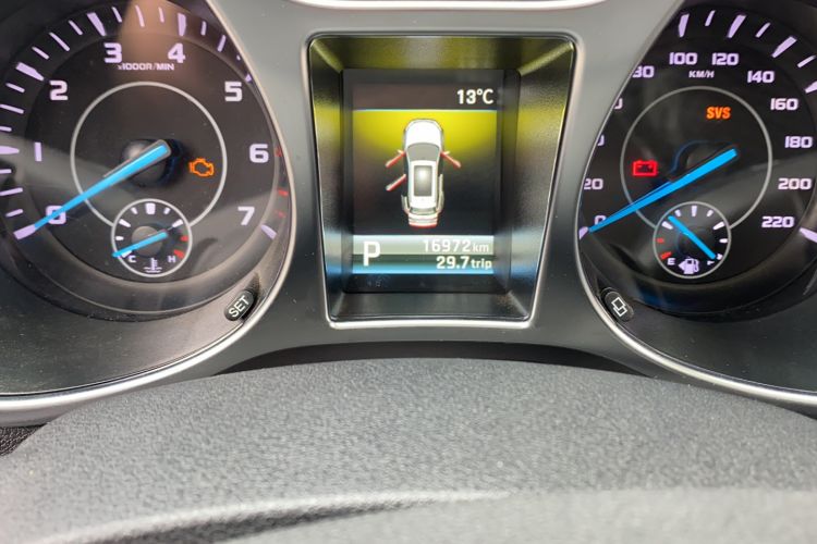 Used JMC Yusheng S330 2016 1.5L GTDi Automatic Two-Wheel Drive Fashion Edition Odometer Close Up