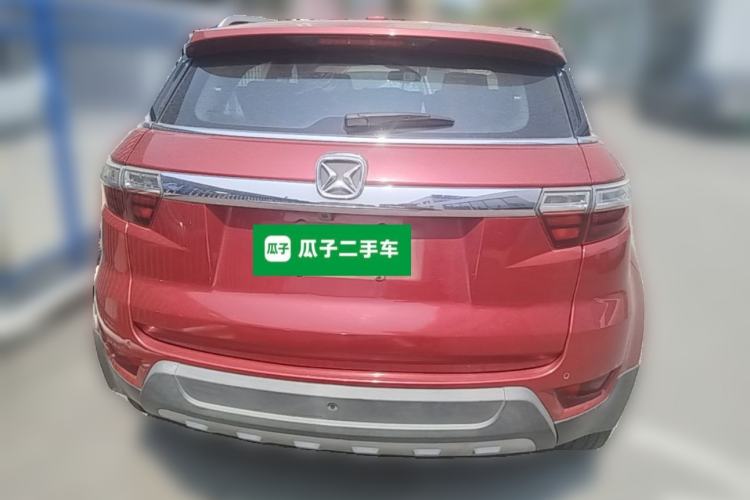 Used JMC Yusheng S330 2016 1.5L GTDi Automatic Two-Wheel Drive Prestige Edition Rear