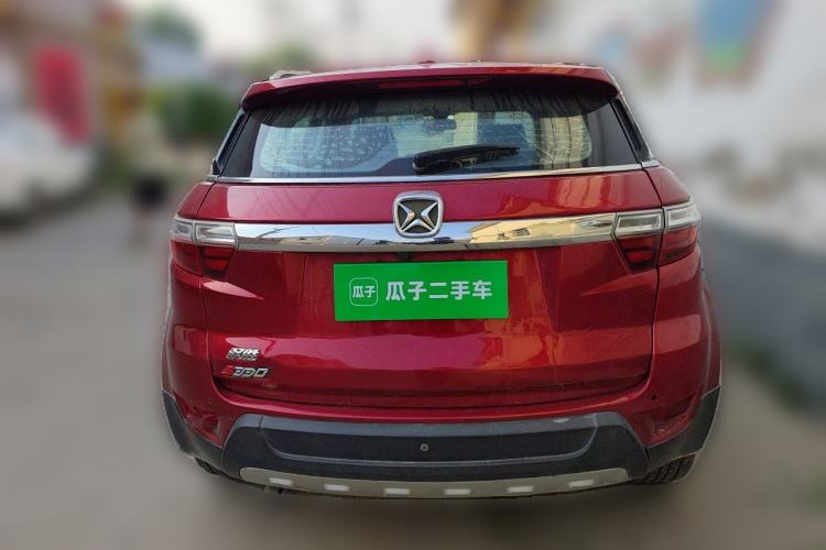 Used JMC Yusheng S330 2016 1.5L GTDi Automatic Two-Wheel Drive Prestige Edition Rear