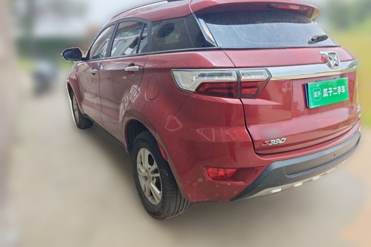 Used JMC Yusheng S330 2016 1.5L GTDi Automatic Two-Wheel Drive Comfort Edition Rear Left 45 Deg