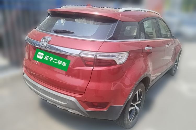 Used JMC Yusheng S330 2016 1.5L GTDi Automatic Two-Wheel Drive Prestige Edition Rear Right 45 Deg