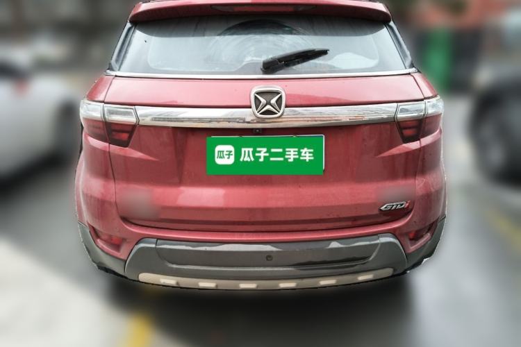 Used JMC Yusheng S330 2016 1.5L GTDi Automatic Two-Wheel Drive Prestige Edition Rear