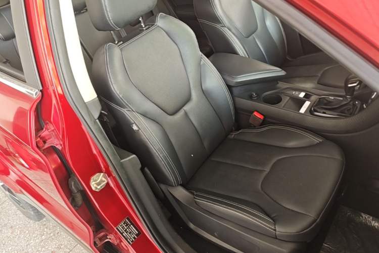 Used JMC Yusheng S330 2016 1.5L GTDi Automatic Two-Wheel Drive Prestige Edition Right Front Seat