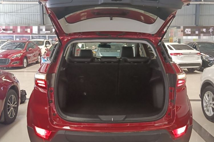 Used JMC Yusheng S330 2016 1.5L GTDi Automatic Two-Wheel Drive Fashion Edition Trunk