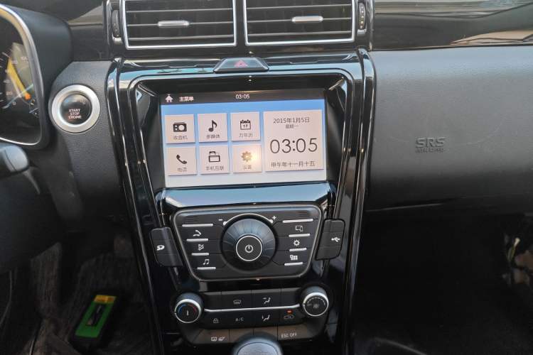 Used JMC Yusheng S330 2016 1.5L GTDi Automatic Two-Wheel Drive Comfort Edition Audio And AC Panel