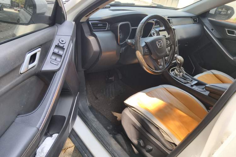 Used JMC Yusheng S330 2016 1.5L GTDi Automatic Two-Wheel Drive Comfort Edition Driver Seat