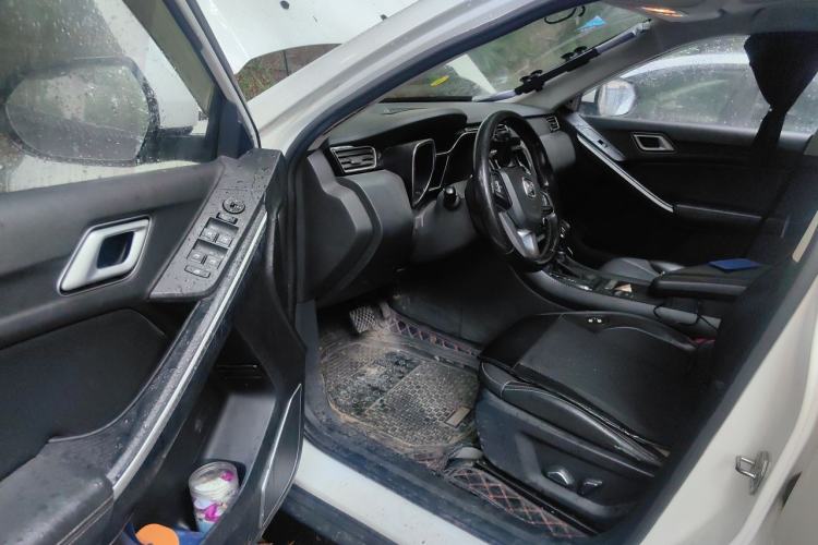 Used JMC Yusheng S330 2016 1.5L GTDi Automatic Two-Wheel Drive Prestige Edition Driver Seat