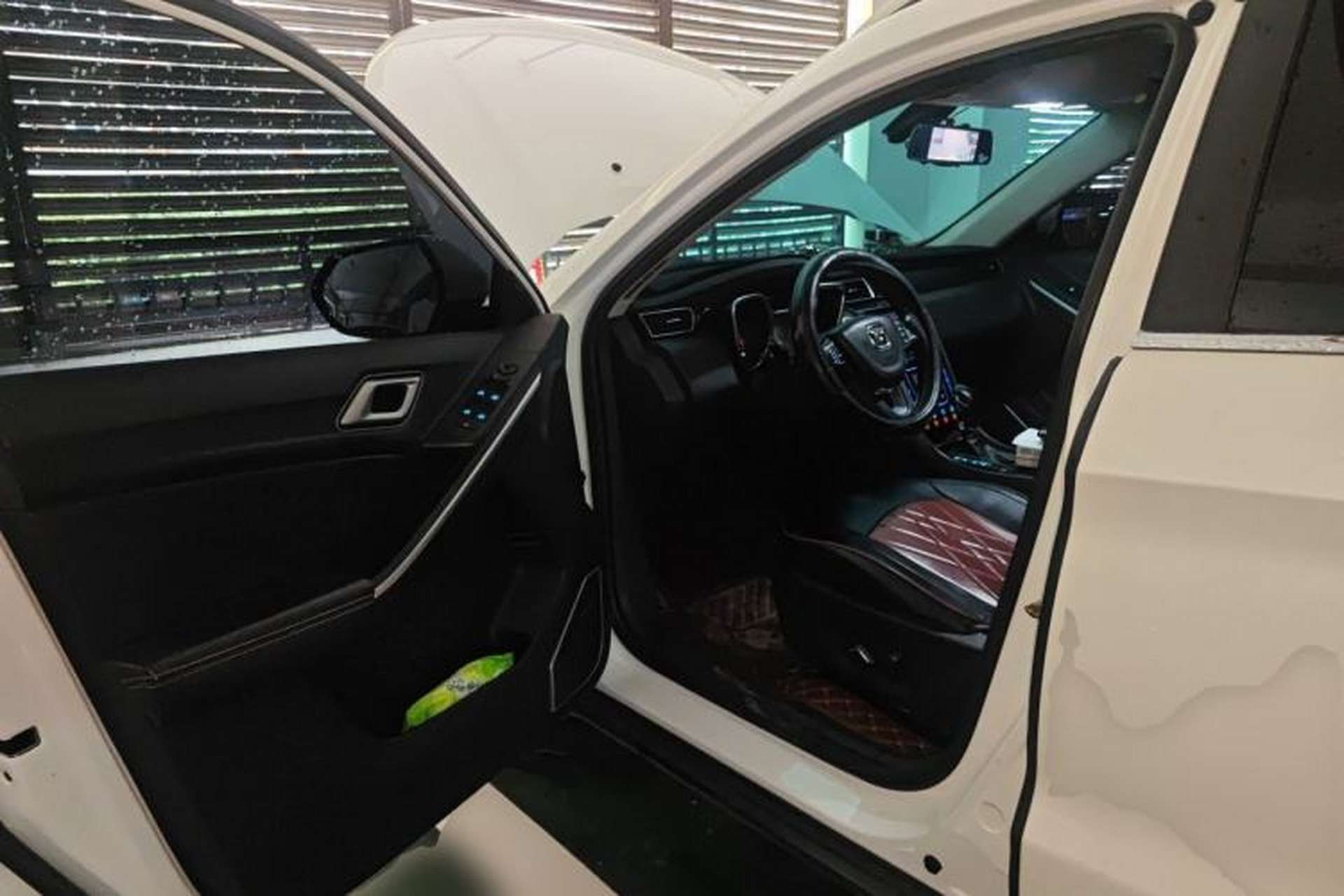 Used JMC Yusheng S330 2016 1.5L GTDi Automatic All-Wheel-Drive Flagship Edition Driver Seat