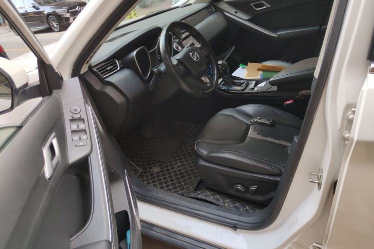 Used JMC Yusheng S330 2016 1.5L GTDi Automatic Two-Wheel Drive Flagship Edition Driver Seat
