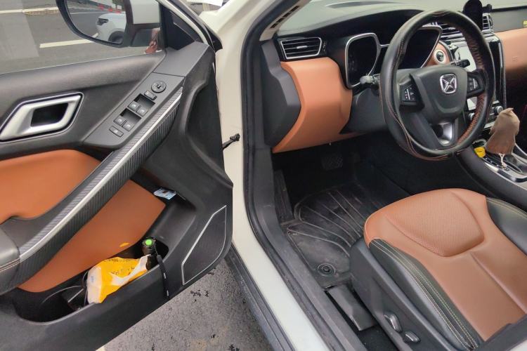 Used JMC Yusheng S330 2016 1.5L GTDi Automatic Two-Wheel Drive Prestige Edition Driver Seat