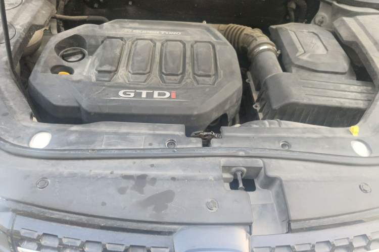Used JMC Yusheng S330 2016 1.5L GTDi Automatic Two-Wheel Drive Prestige Edition Engine Bay