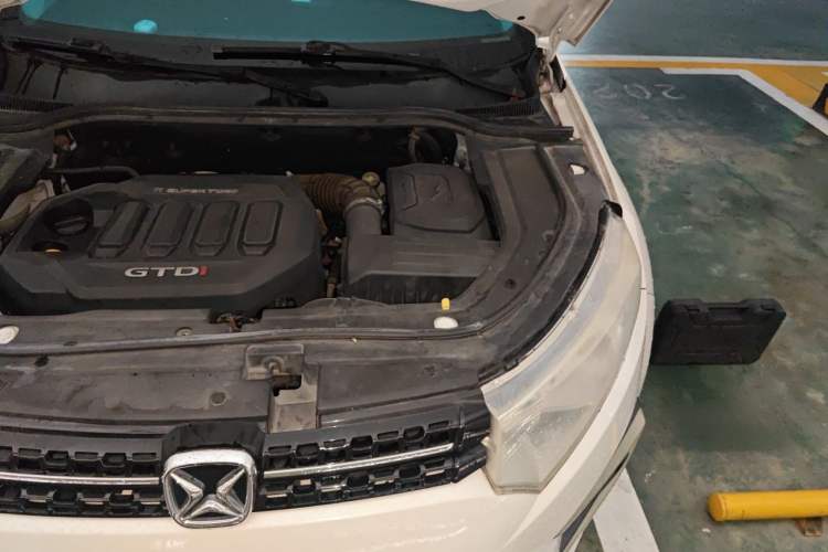 Used JMC Yusheng S330 2016 1.5L GTDi Automatic All-Wheel-Drive Flagship Edition Engine Bay Left